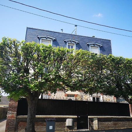 Residence De La Republique Bessancourt ภายนอก รูปภาพ